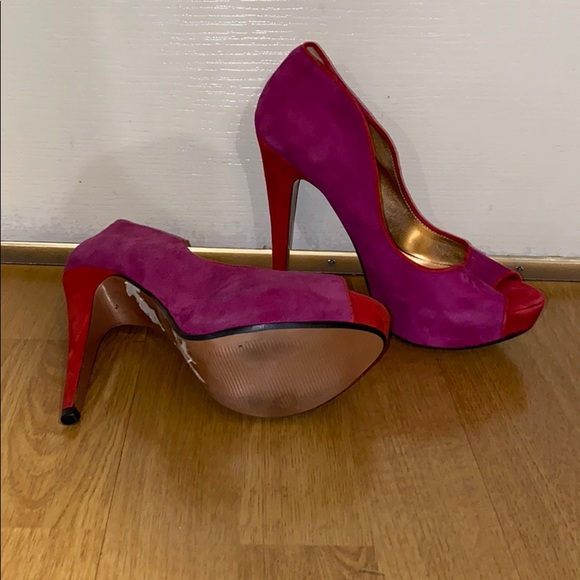 Pumps - Picture 3 of 3